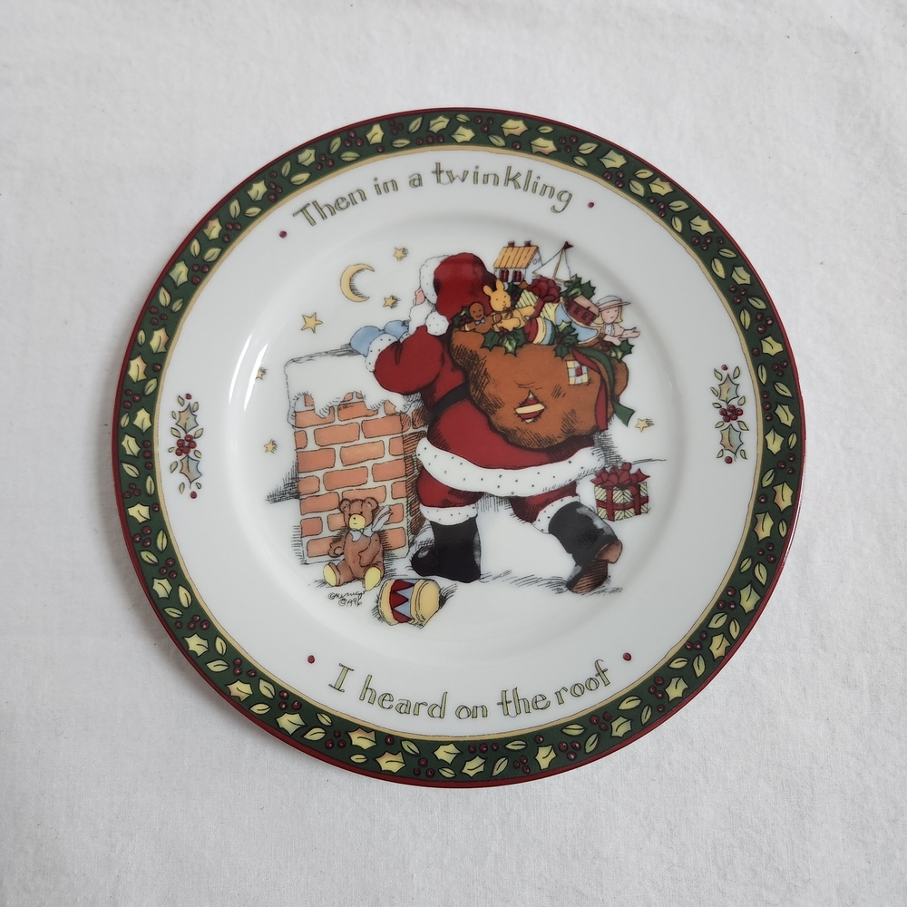 Portmeirion Christmas Story Salad Plate - Twinkling Heard on Roof